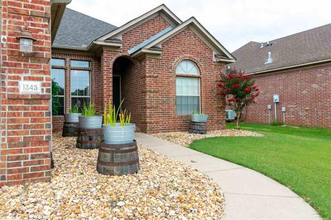 1345 Champions Dr, Conway, AR 72034 photo 4