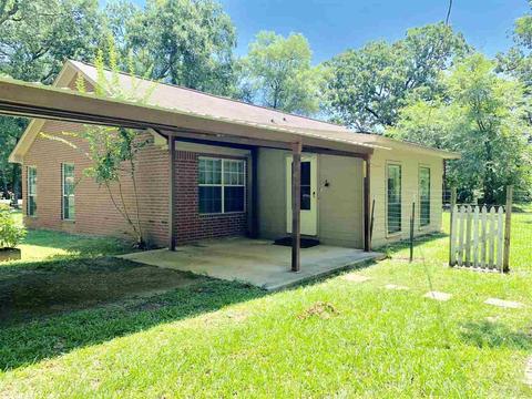 519 N 3rd St, Foreman, AR 71836 photo 5