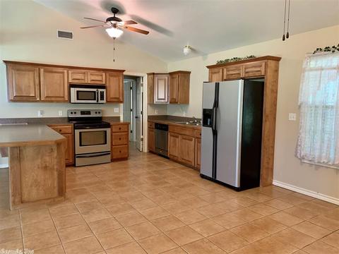 519 N 3rd St, Foreman, AR 71836 photo 18