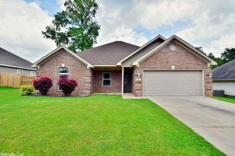 210 Hidden Meadows Dr, Benton, AR 72015 photo 1