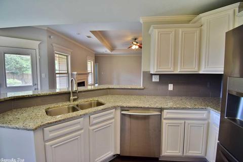 210 Hidden Meadows Dr, Benton, AR 72015 photo 11