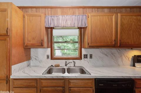 210 Dickson, Mena, AR 71953 photo 7