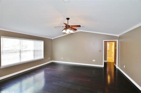 2823 Forest Dr, Bryant, AR 72022 photo 9