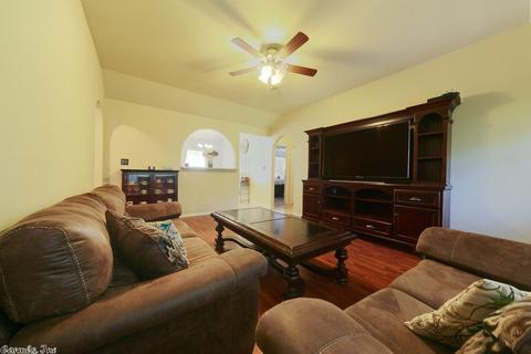 649 Peyton St, Ward, AR 72176 photo 4