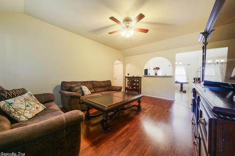 649 Peyton St, Ward, AR 72176 photo 5