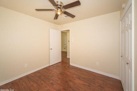 67 Oak Forest Loop, Maumelle, AR 72113 photo 11