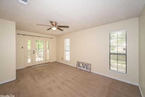 67 Oak Forest Loop, Maumelle, AR 72113 photo 14