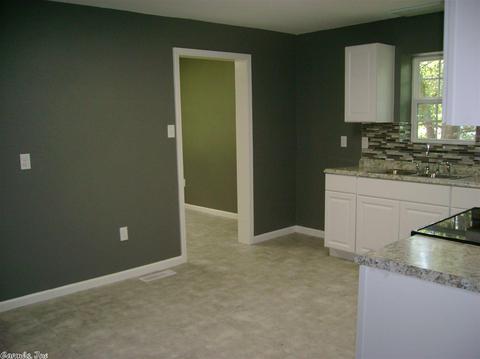 6313 Beech St, Bauxite, AR 72011 photo 8