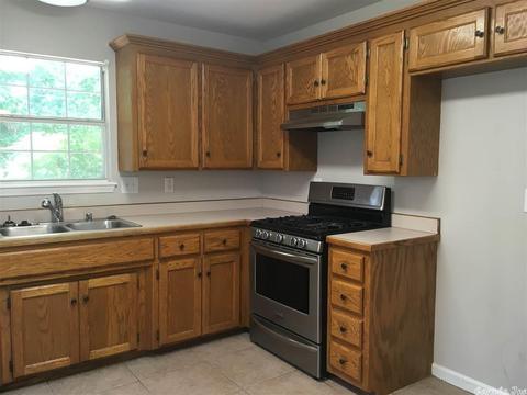 211 Meadow Creek Ct, Haskell, AR 72015 photo 6