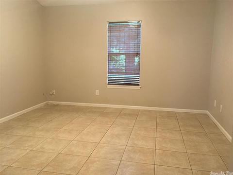 211 Meadow Creek Ct, Haskell, AR 72015 photo 8