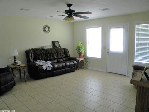 102 Robert Ln, Bald Knob, AR 72010 photo 9