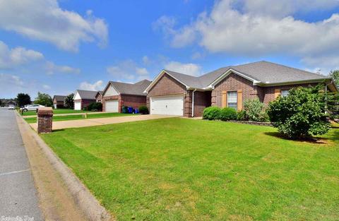 1625 Hosta, Conway, AR 72034 photo 3