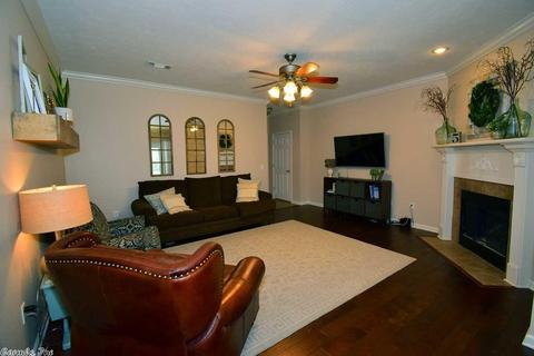 1625 Hosta, Conway, AR 72034 photo 10