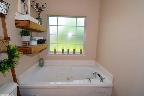 1625 Hosta, Conway, AR 72034 photo 23