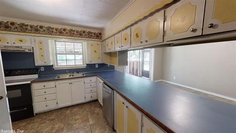 1122 Garden Rd, Hooks, TX 75561 photo 8