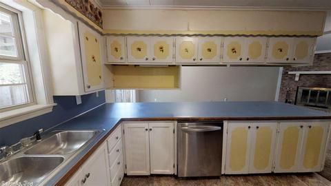 1122 Garden Rd, Hooks, TX 75561 photo 9