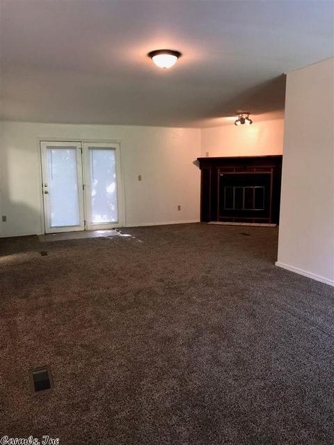 1114 Craig Dr, Redfield, AR 72132 photo 4