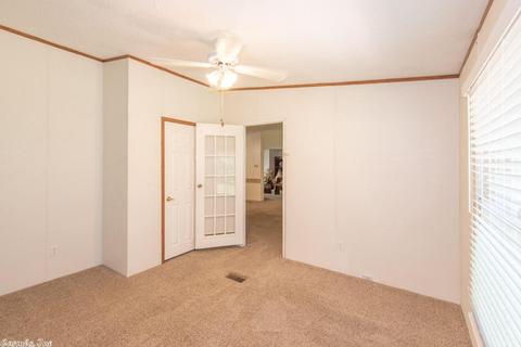 20 S Madrid, Conway, AR 72032 photo 25
