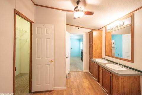 20 S Madrid, Conway, AR 72032 photo 22