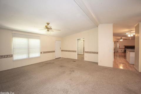 20 S Madrid, Conway, AR 72032 photo 7