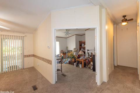 20 S Madrid, Conway, AR 72032 photo 32