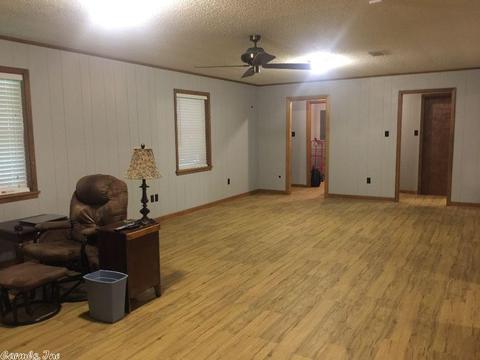 6305 Mayfield Dr, Pine Bluff, AR 71603 photo 3