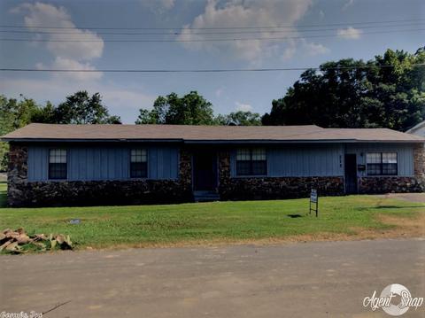 215 E 7th, Lonoke, AR 72086 photo 1