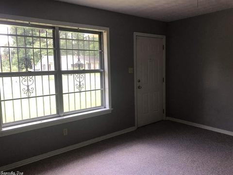612 Belmont Dr, Pine Bluff, AR 71601 photo 10