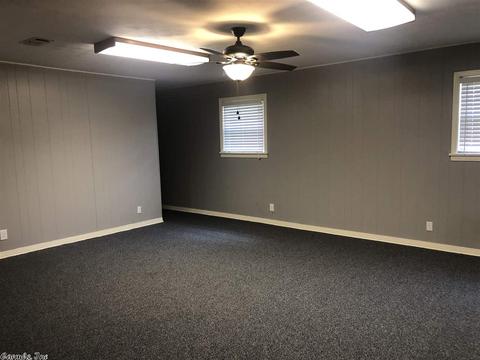612 Belmont Dr, Pine Bluff, AR 71601 photo 8
