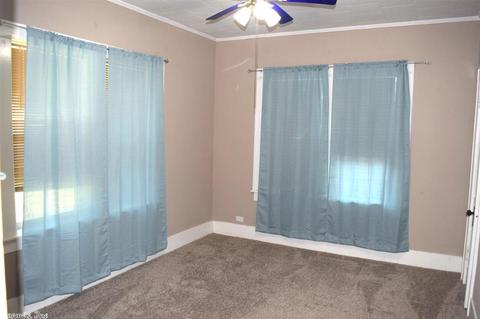 306 Pine Bluff St, Malvern, AR 72104 photo 9