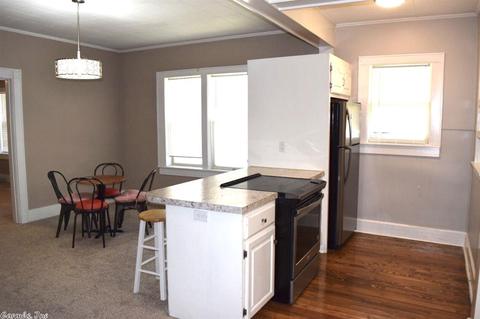306 Pine Bluff St, Malvern, AR 72104 photo 8