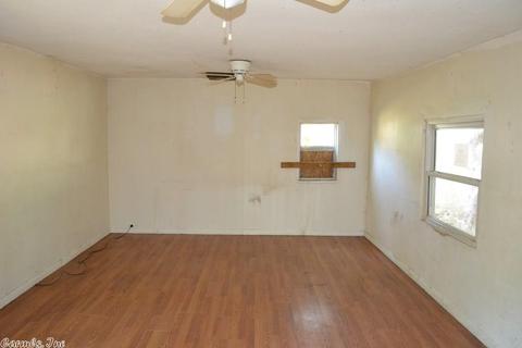 47 3rd Cir, Conway, AR 72032 photo 5