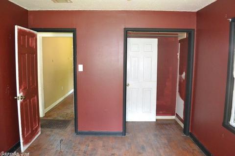 47 3rd Cir, Conway, AR 72032 photo 23