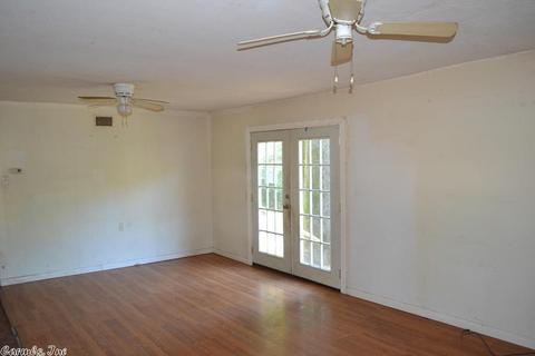 47 3rd Cir, Conway, AR 72032 photo 8