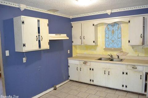 47 3rd Cir, Conway, AR 72032 photo 10