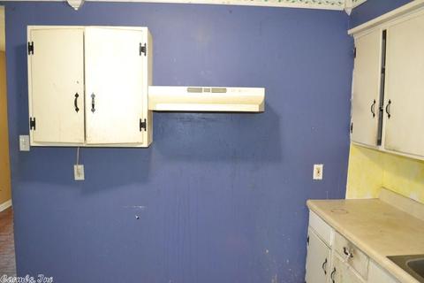47 3rd Cir, Conway, AR 72032 photo 12