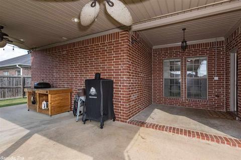 1635 Hosta, Conway, AR 72034 photo 29