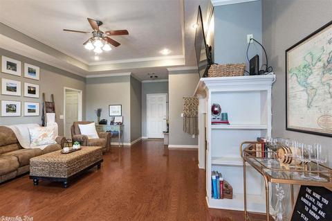 1635 Hosta, Conway, AR 72034 photo 6