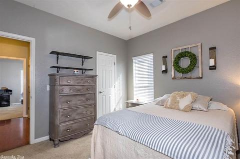 1635 Hosta, Conway, AR 72034 photo 24
