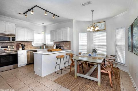 1635 Hosta, Conway, AR 72034 photo 8