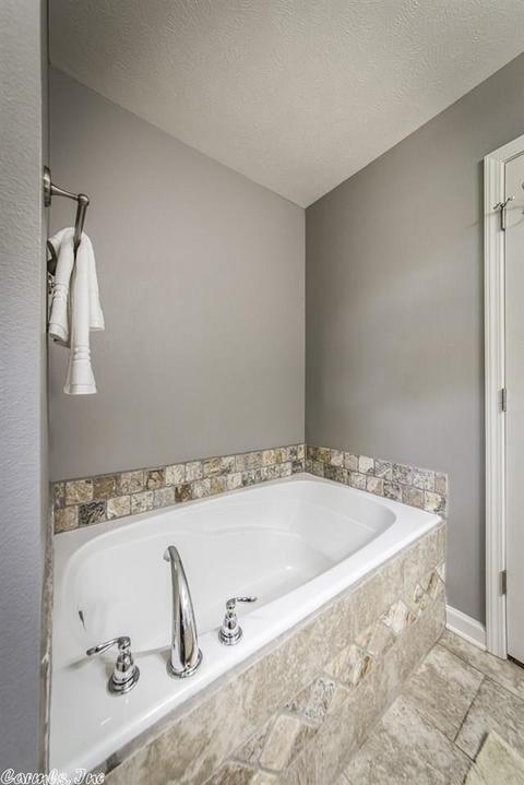 99 Willow Lake Dr, Ward, AR 72176 photo 25