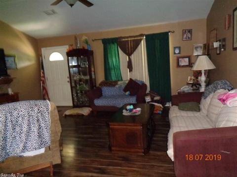 309 E 1st St, Rector, AR 72461 photo 5