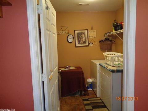 309 E 1st St, Rector, AR 72461 photo 11