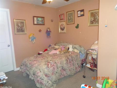 309 E 1st St, Rector, AR 72461 photo 12
