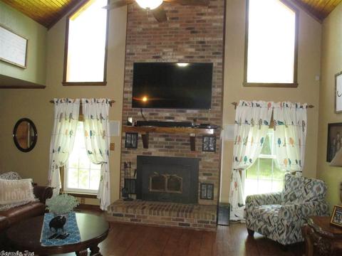 3258 W Beebe Capps Expy, Searcy, AR 72143 photo 2