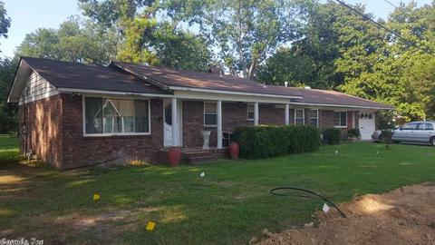 418 E 5th St, Lonoke, AR 72086 photo 2