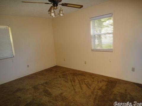 135 Oak Forrest Loop, Searcy, AR 72143 photo 11