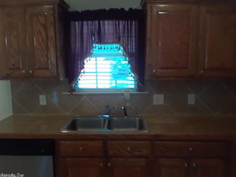 1505 Dancing Rabbit Dr, Pine Bluff, AR 71603 photo 6