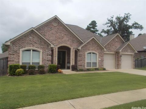 3203 Robbins Dr, Bryant, AR 72022 photo 1