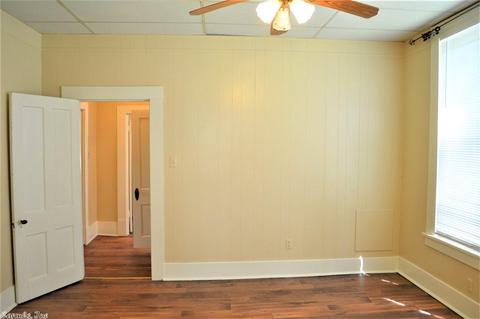 303 Ash, Conway, AR 72034 photo 12